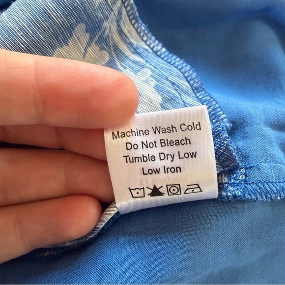 Tuckernuck Dress Womens Large Blue Floral Toile Long Slv Shift - Picture 11 of 14